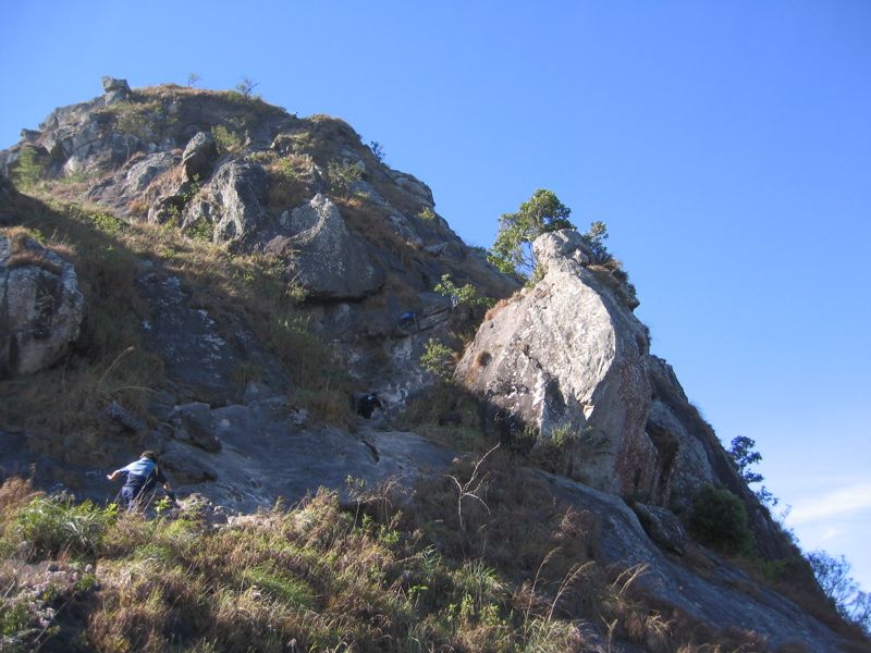 Der Gipfel ueber den Edakkal Caves